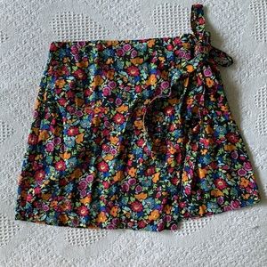 Wild Fable wrap skirt colorful flower pattern